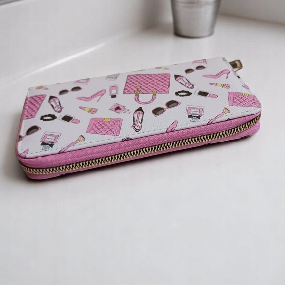 Barbiecore Zip Wallet | Pink Makeup Print | Gold Hardware | Chic NWOT Clutch 👛 - Picture 4 of 8